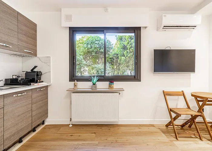 4 Baron - Spacieux Renove Quartier Des Apartment *