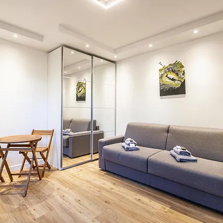 4 Baron - Spacieux Rénové Quartier Des Appartamento Cannes